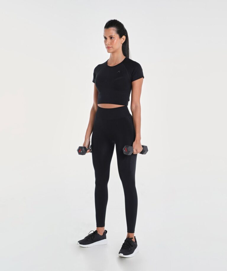 Women Impact Seamless Charm Crop Top  Black thumbnail 3