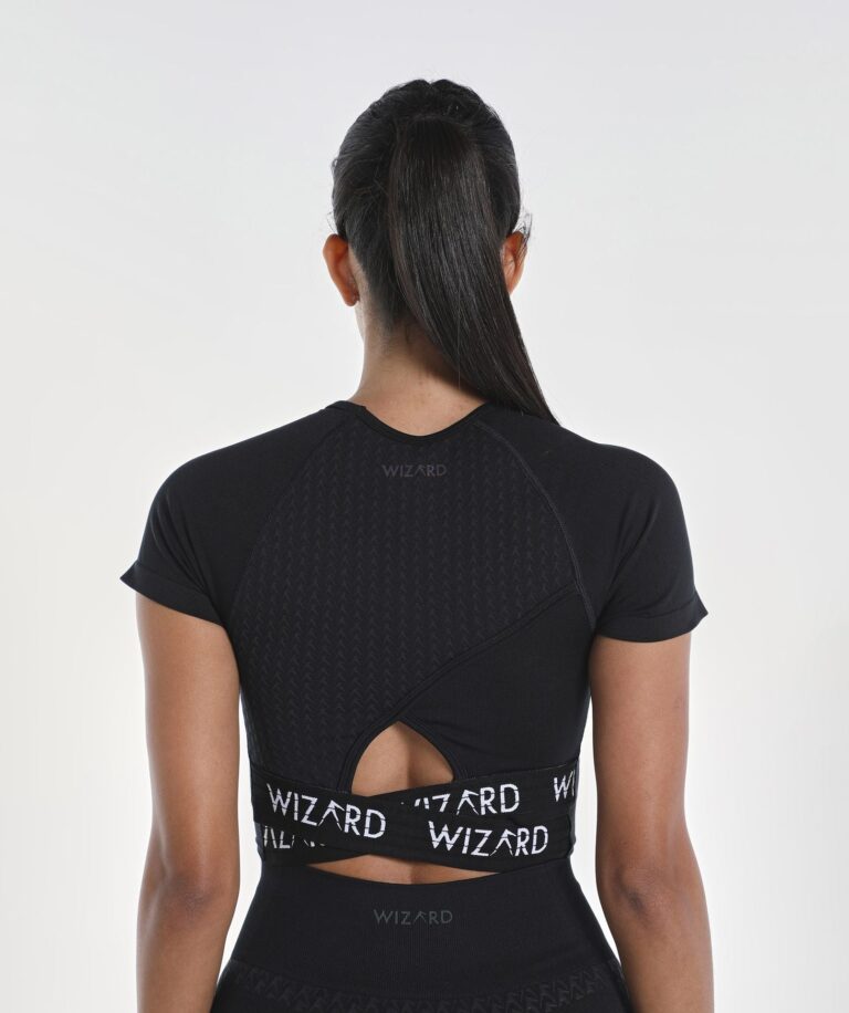 Women Impact Seamless Charm Crop Top  Black Image 7