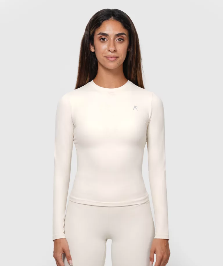 Women Performance Long Sleeve image 1