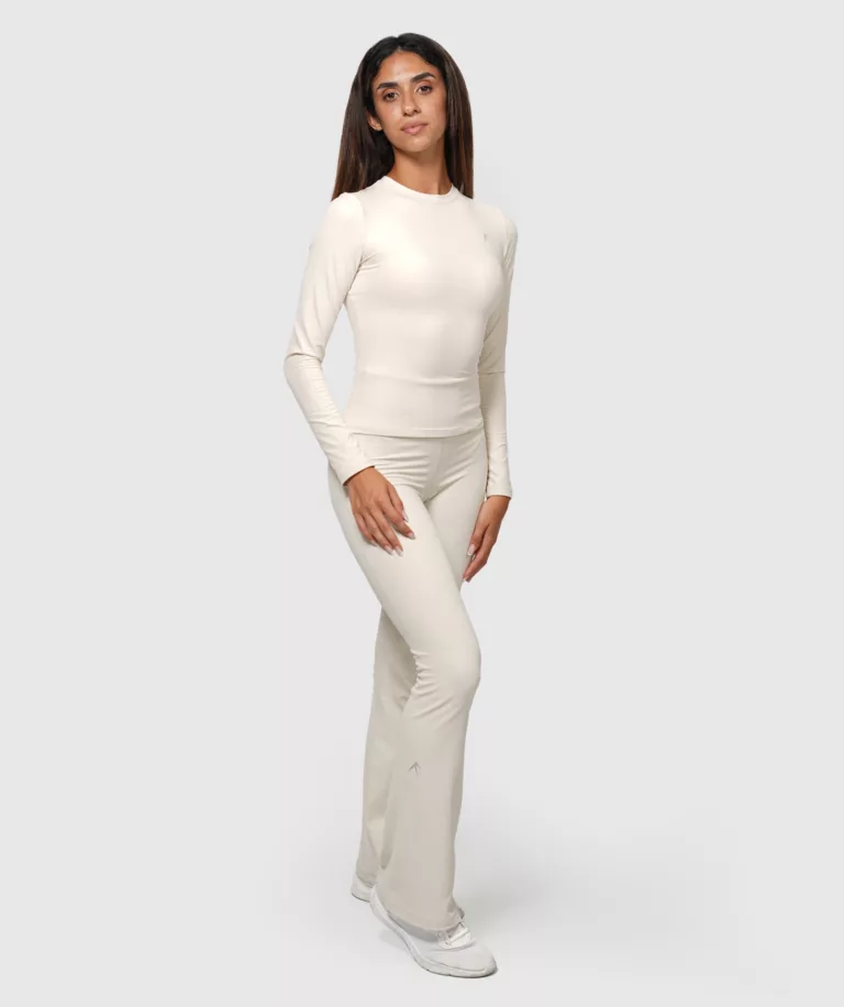 Women Performance Long Sleeve Cream Image 5