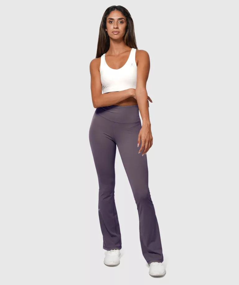 Women Essential Flared Legging Jade Image 7