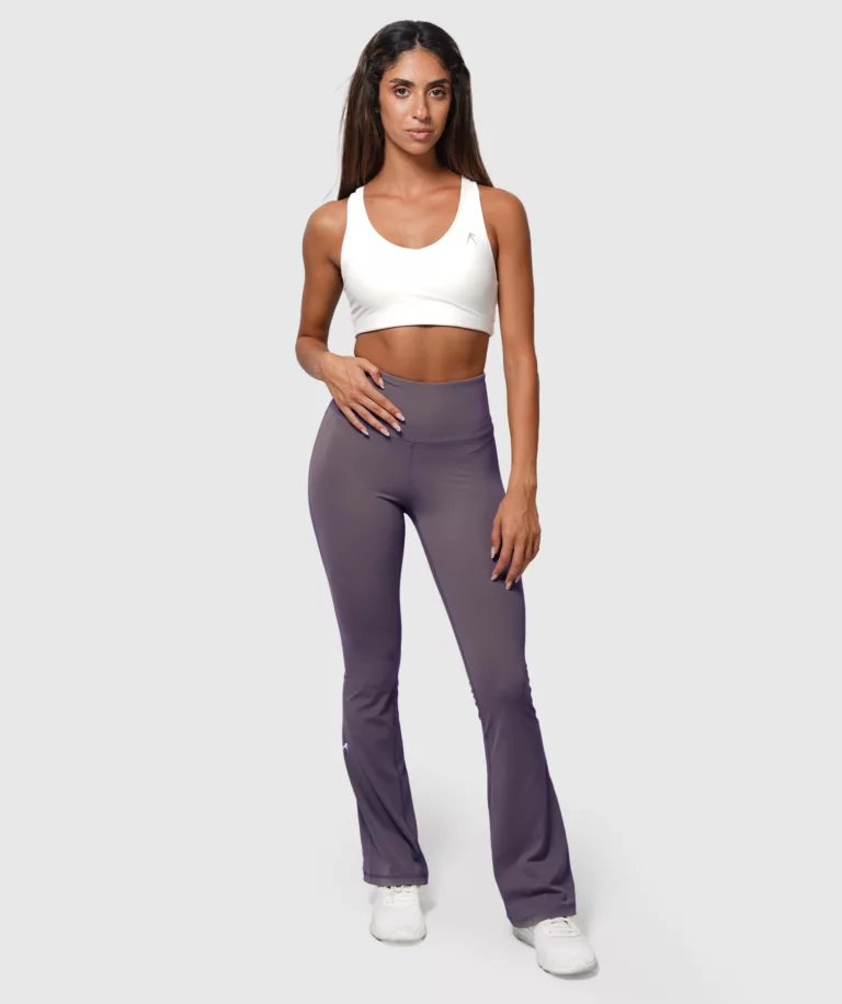 Women Essential Flared Legging Jade Image 6